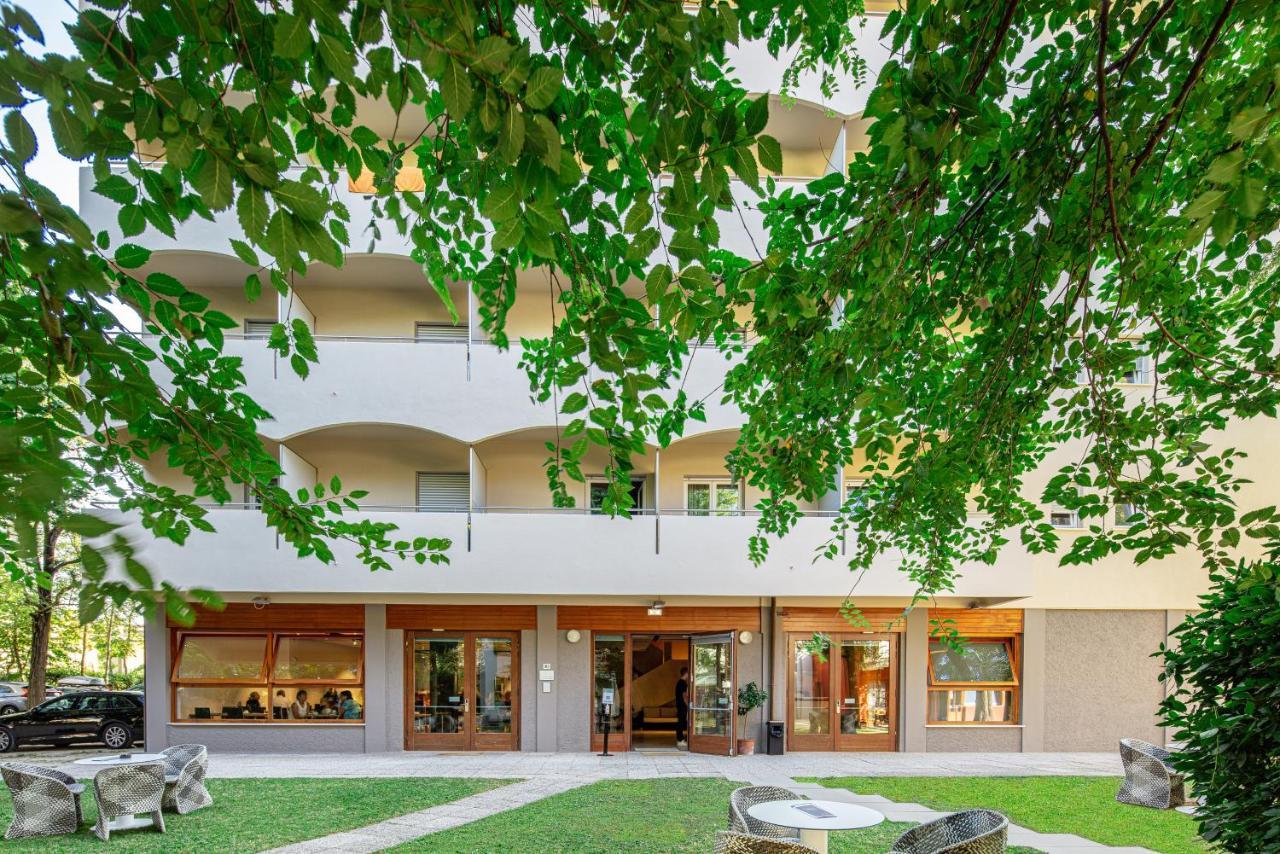 Hotel La Pergola Lignano Sabbiadoro Exteriér fotografie