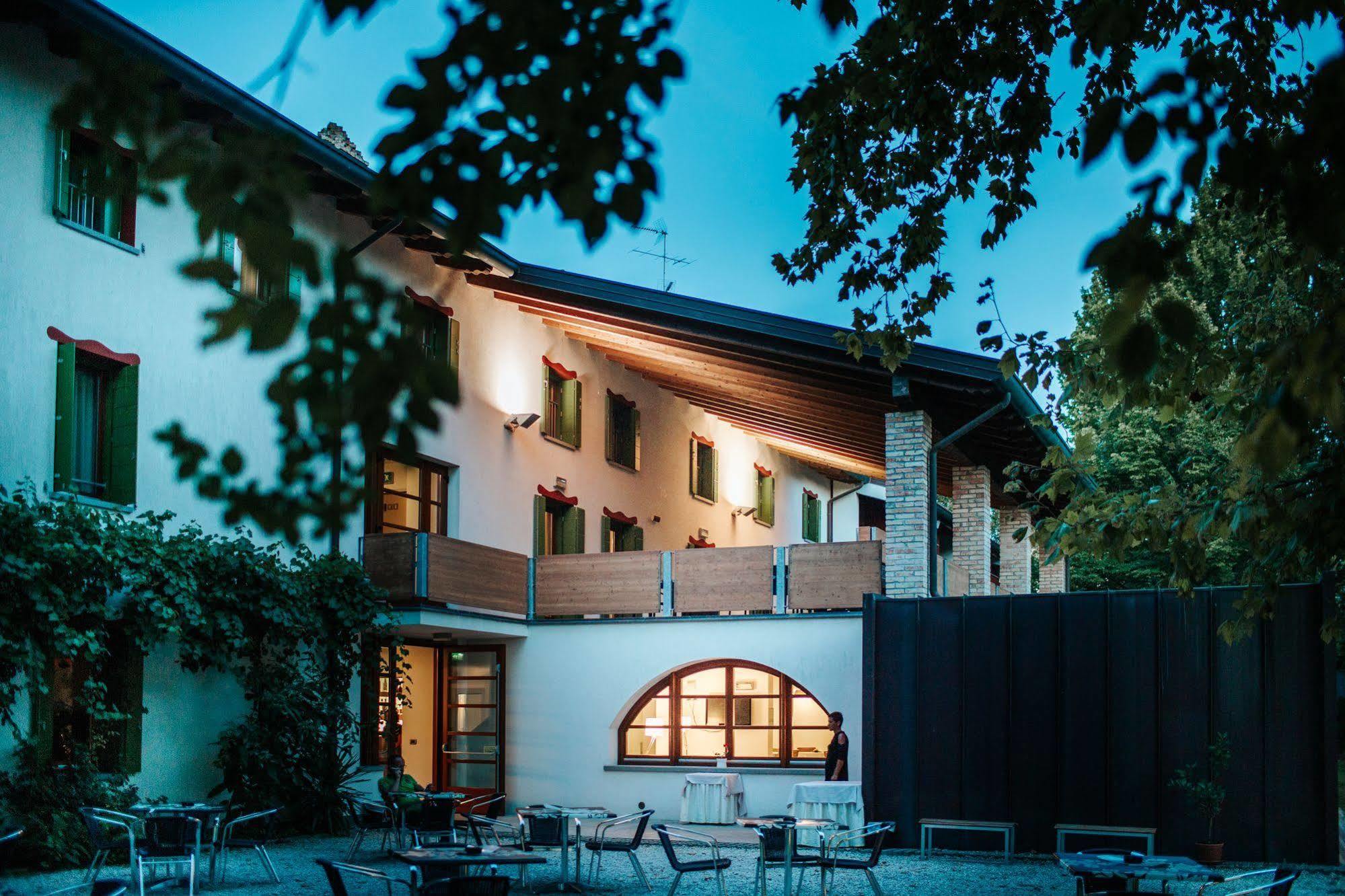 Hotel La Pergola Lignano Sabbiadoro Exteriér fotografie