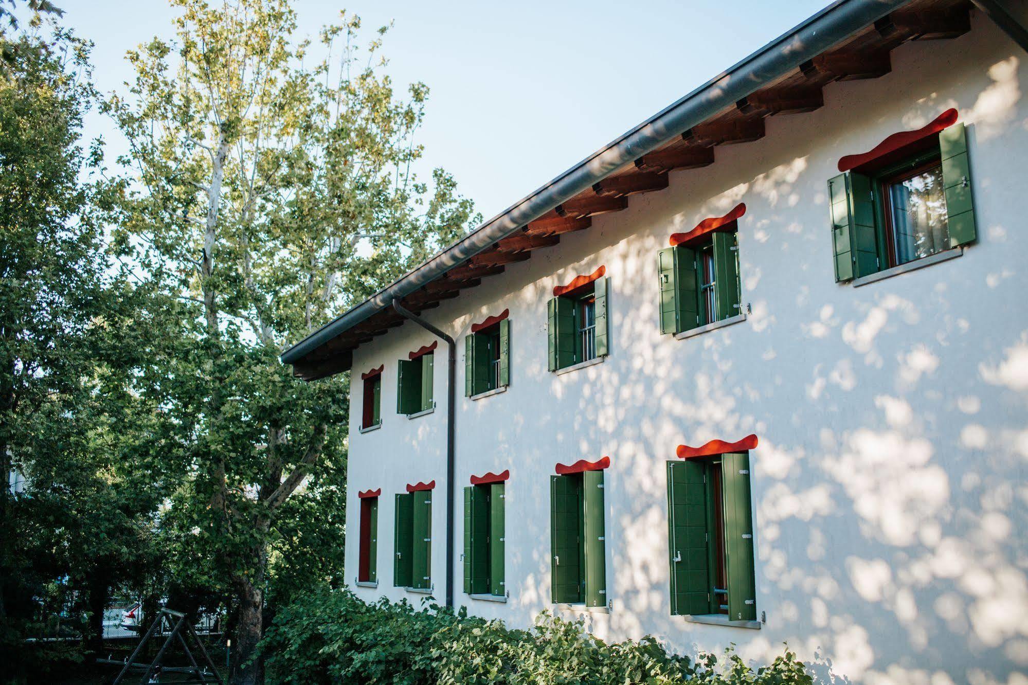 Hotel La Pergola Lignano Sabbiadoro Exteriér fotografie