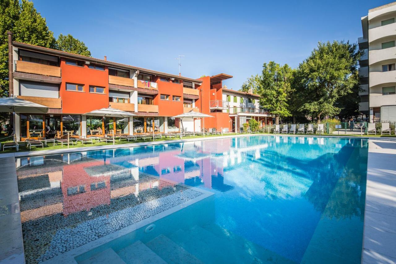 Hotel La Pergola Lignano Sabbiadoro Exteriér fotografie